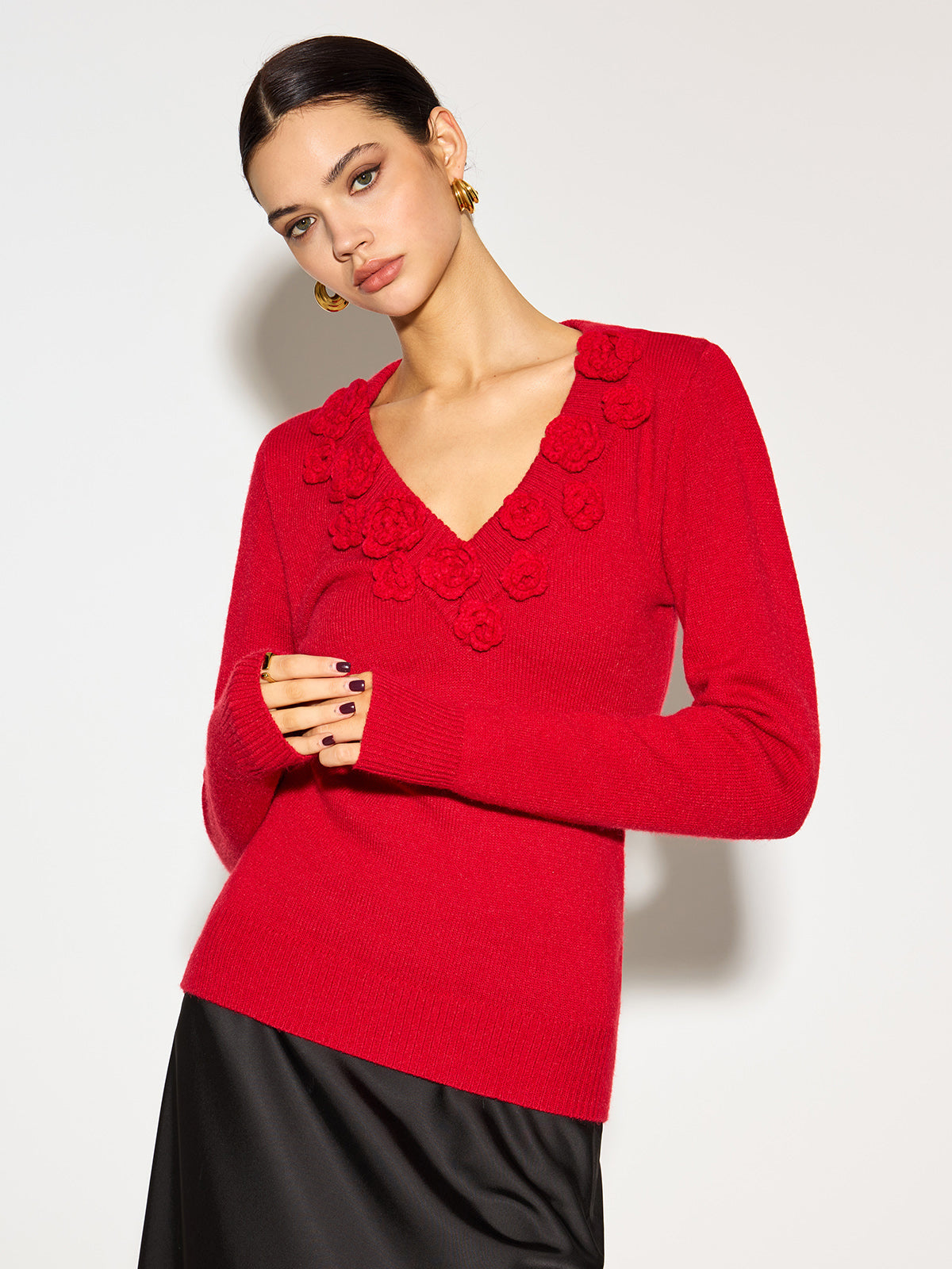 Lisa | V-Ausschnitt 3D Blumen Strickoberteil