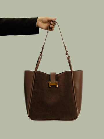 Clara | Elegante Tragetasche mit Metallelementen