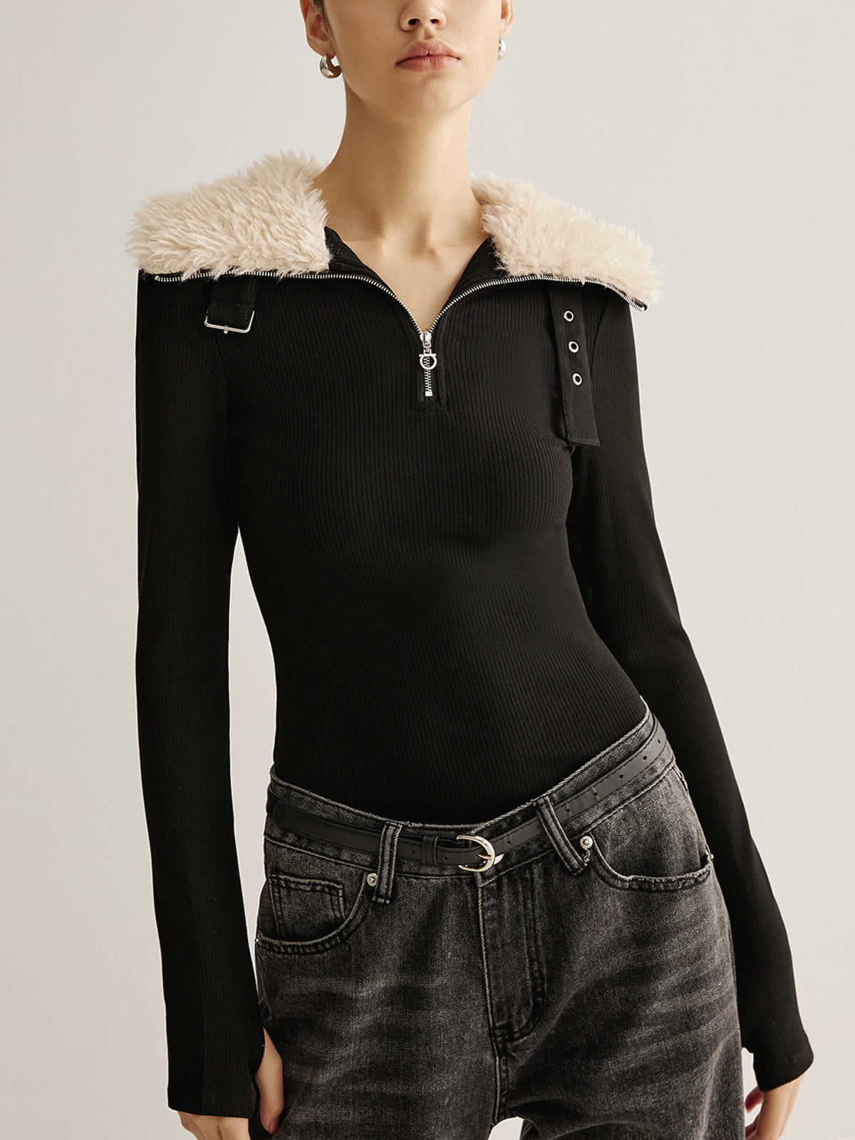 Clara | Fuzzy Kragen-Bluse mit Reißverschluss
