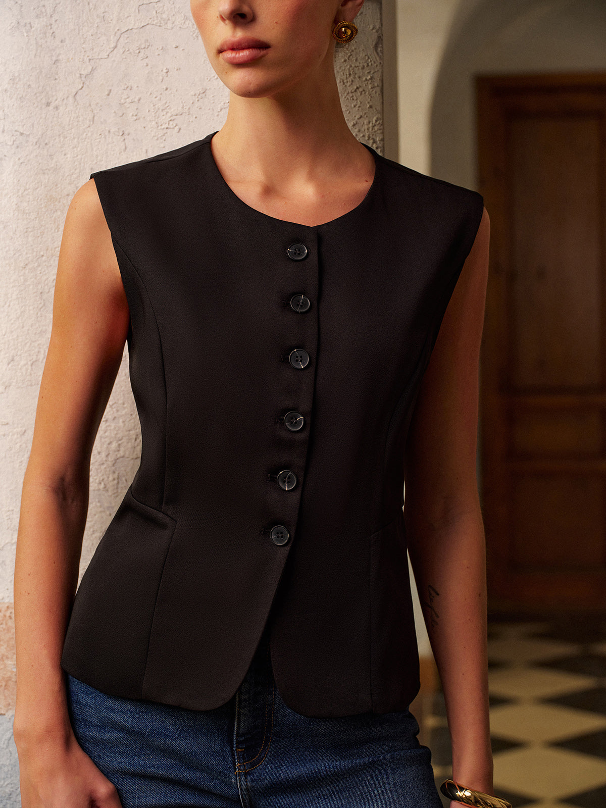Lena | Elegante Weste mit Knopfverschluss