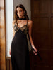 Clara | Elegantes Rückenfreies Kleid aus Satin mit Spitzeneinsätzen