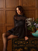 Emilia | Elegantes Kleid mit Stehkragen und Falten