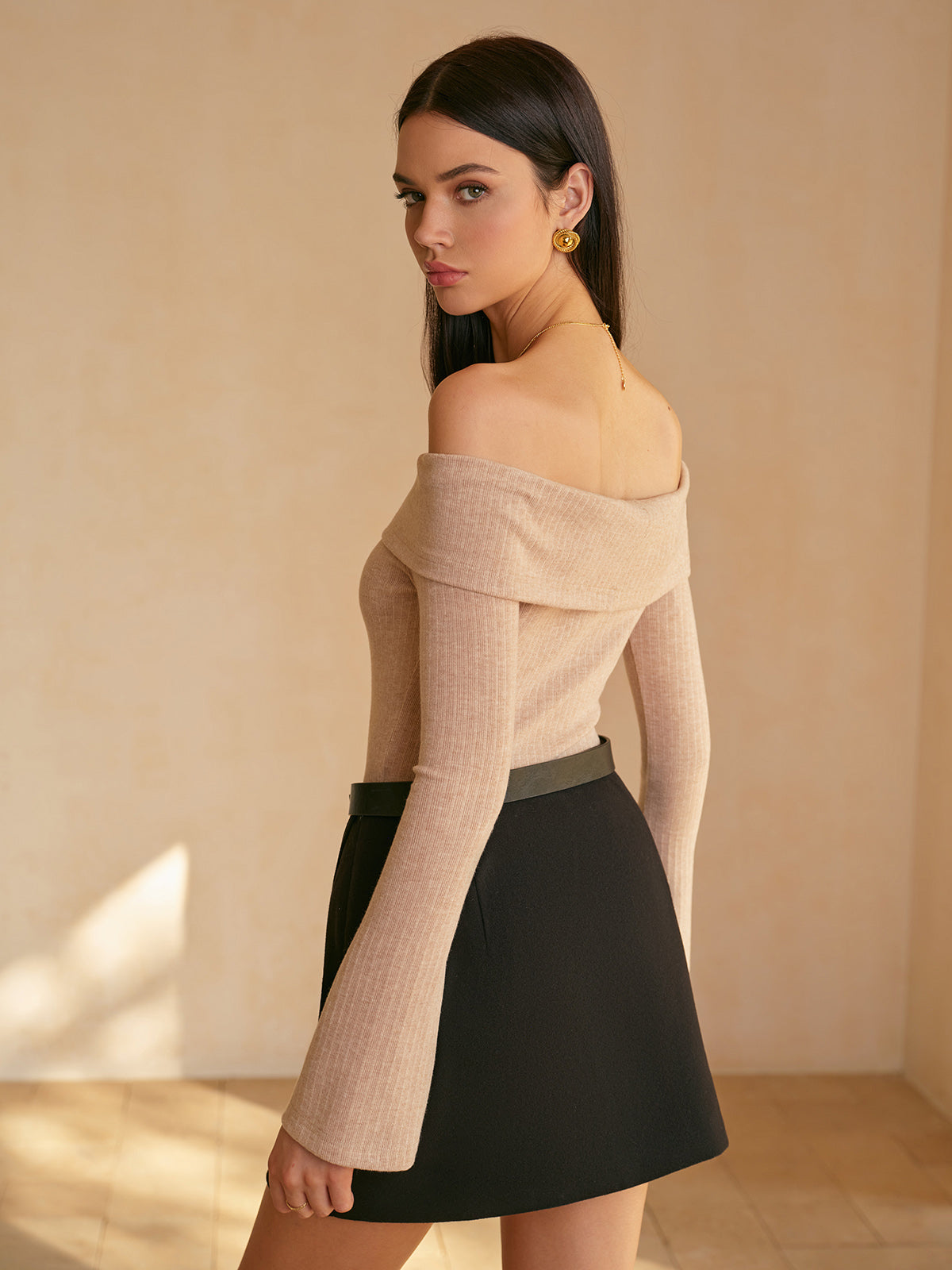 Leonie | Off-Shoulder Rippstrick Slim Top