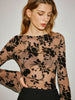 Clara | Elegante Bluse mit Glockenärmeln und halbtransparenter Beflockung