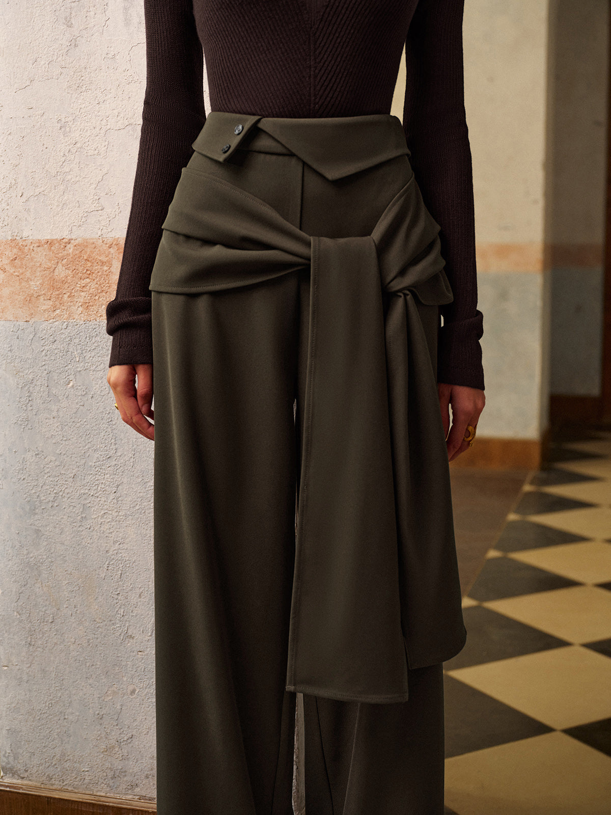 Clara | Modische Knotted Pants