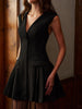 Jana | Elegantes V-Ausschnitt Wildleder-Faltenkleid