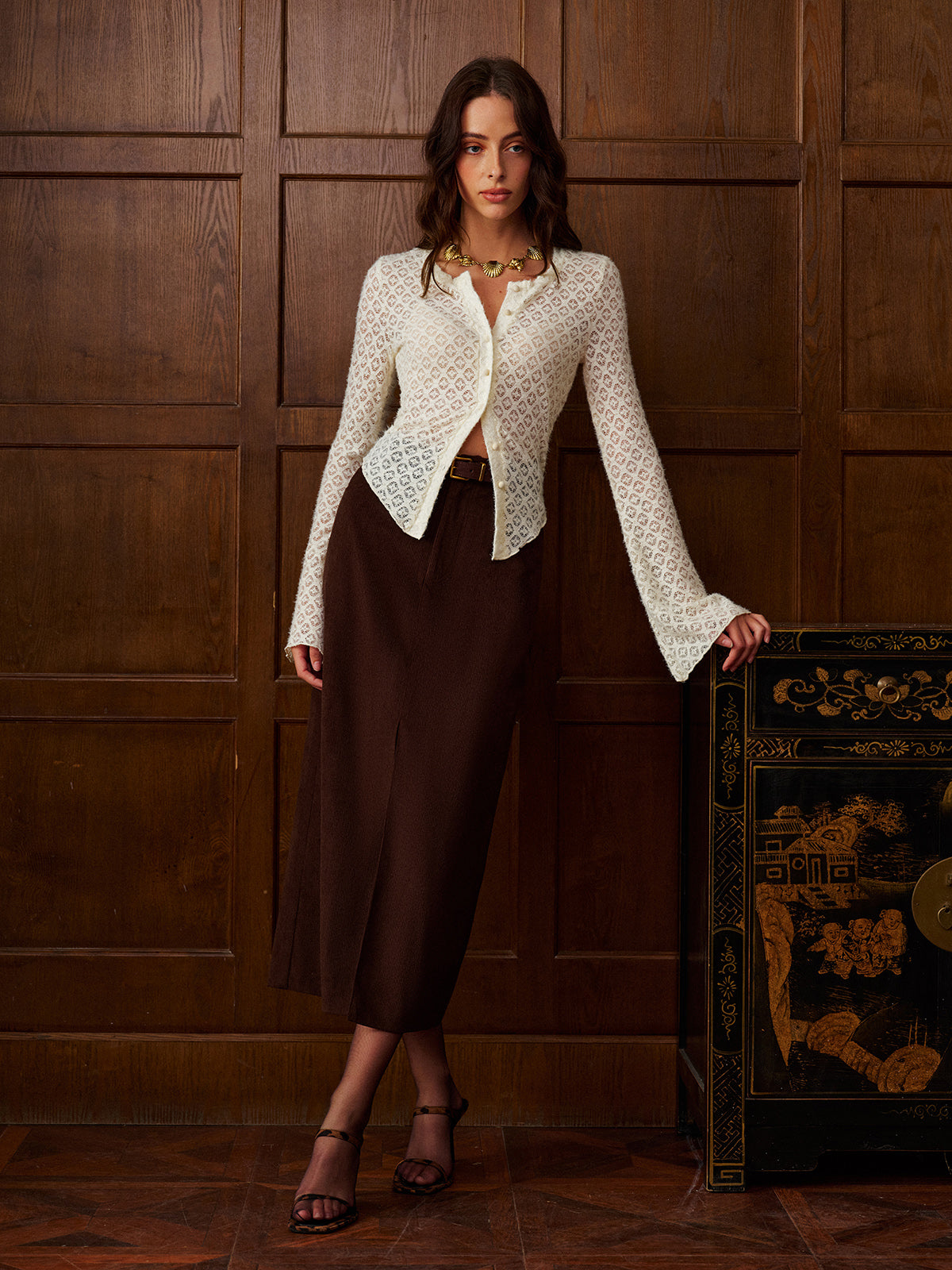 Sophie | Elegante Bluse mit Glockenärmeln und Knopfleiste