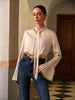 Clara | Satin-Faltenbluse mit V-Ausschnitt und Schleife
