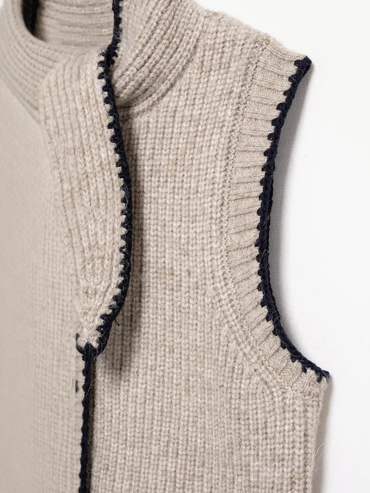 Lena | Pullover-Vest mit Kontrastbesatz und Halsband