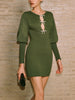 Elegante Akzente | Pulloverkleid mit Schleifenverzierung und Cutouts