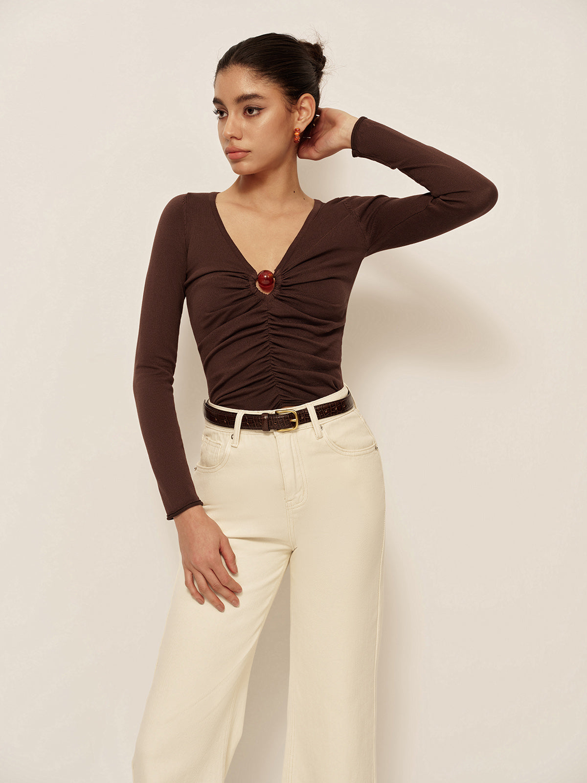 Leonie | V-Ausschnitt Plissiertes Slim Strickoberteil