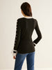 Clara | Elegante Faltenbluse mit Perlendekoration