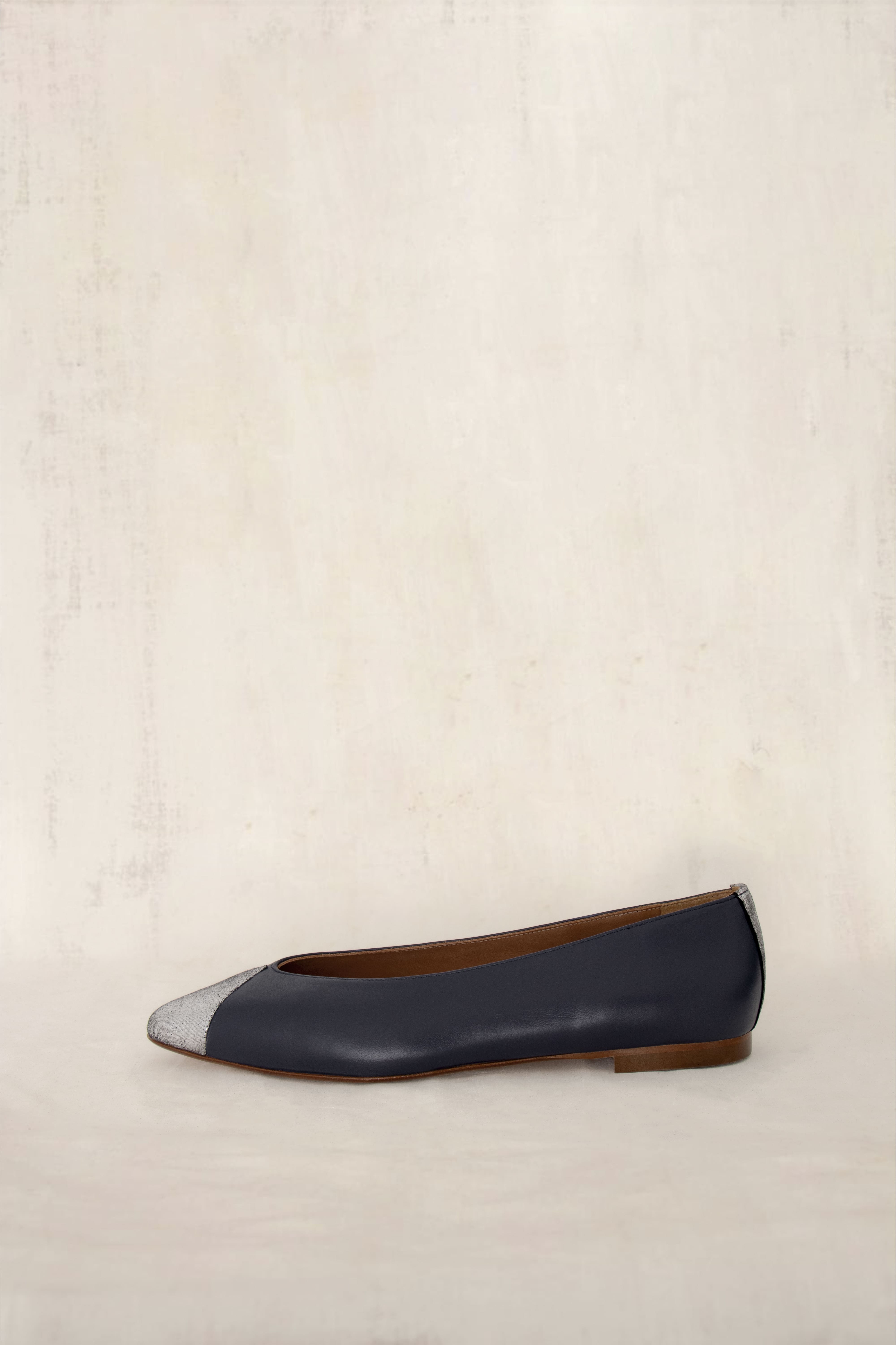 Noel | Elvira Meeresleder