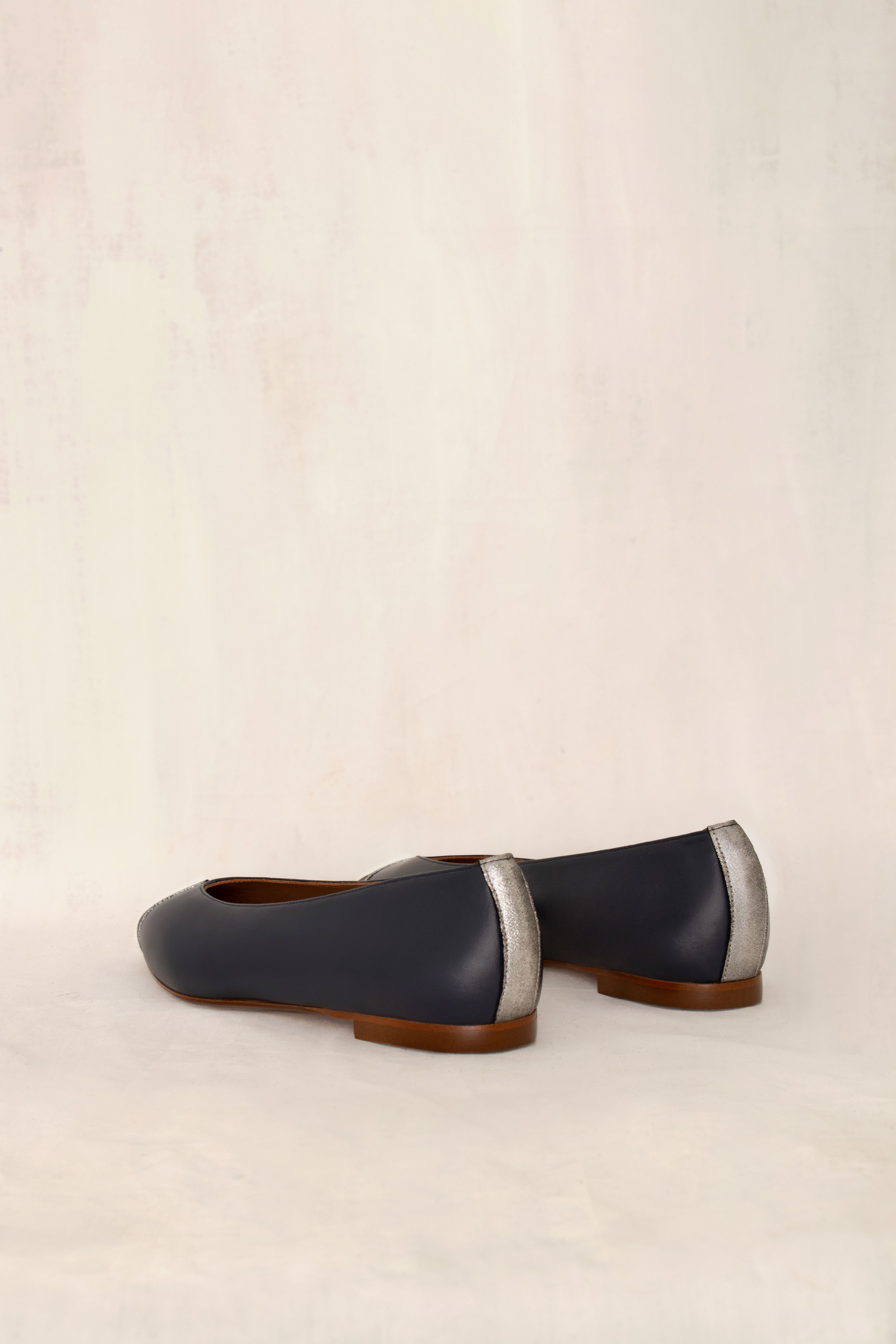 Noel | Elvira Meeresleder