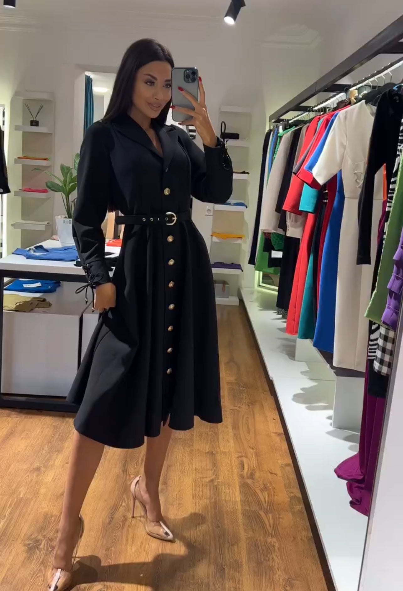 Anastashia | Schwarzes Kleid mit zeitloser Eleganz