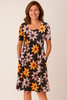 Caroline | Stilvolles und lässiges Blumenkleid mit Taschen