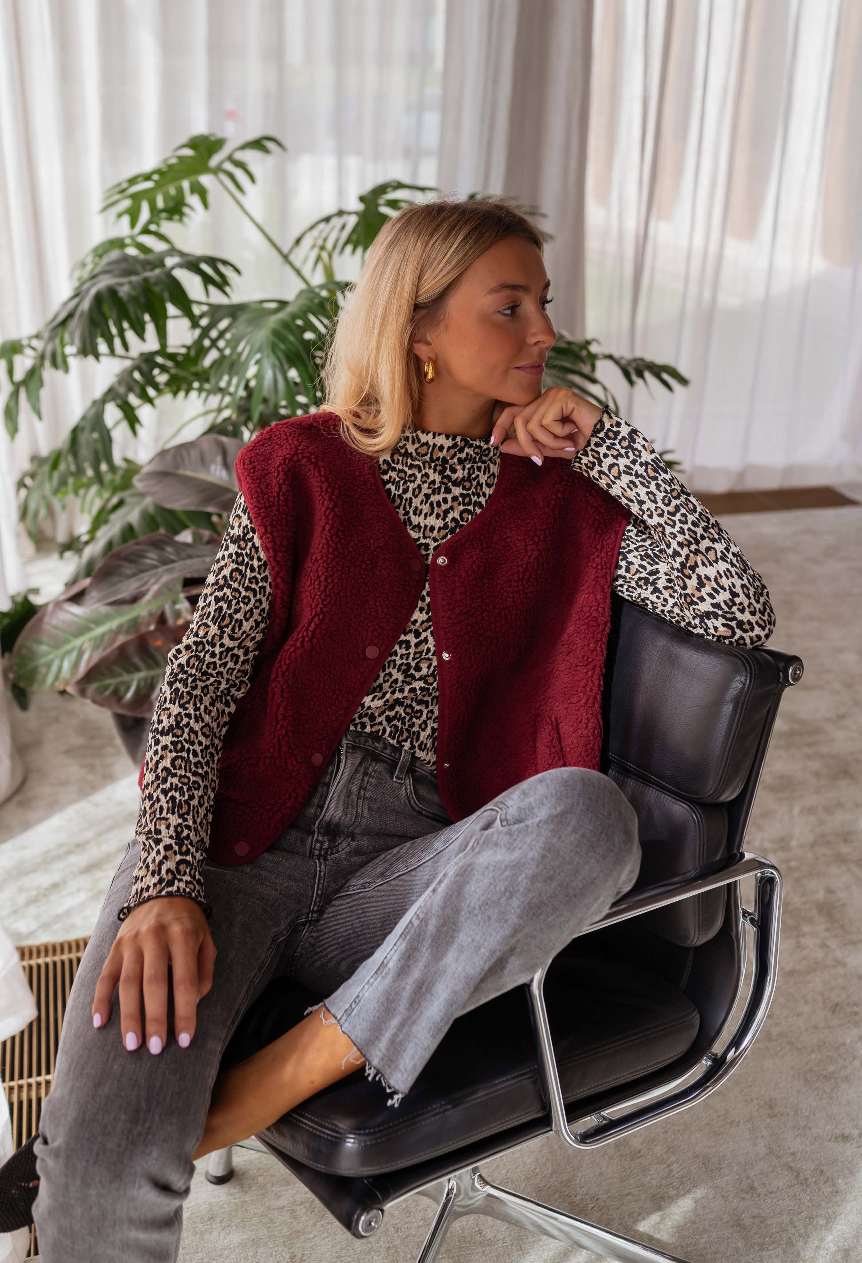 Taoh | Strickweste in Bordeaux