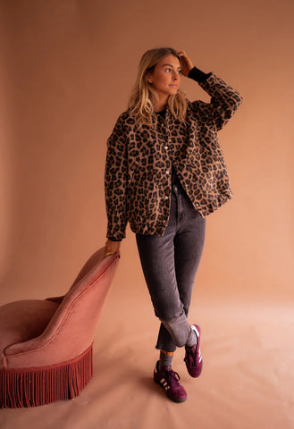 Suzanne | Bomberjacke mit Leopardenmuster