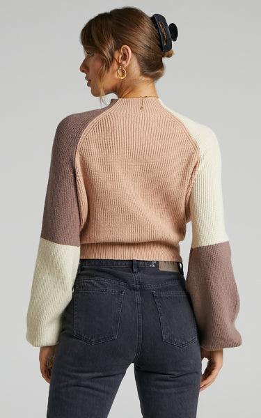 Evelia | Damenpullover mit Farbblock-Design