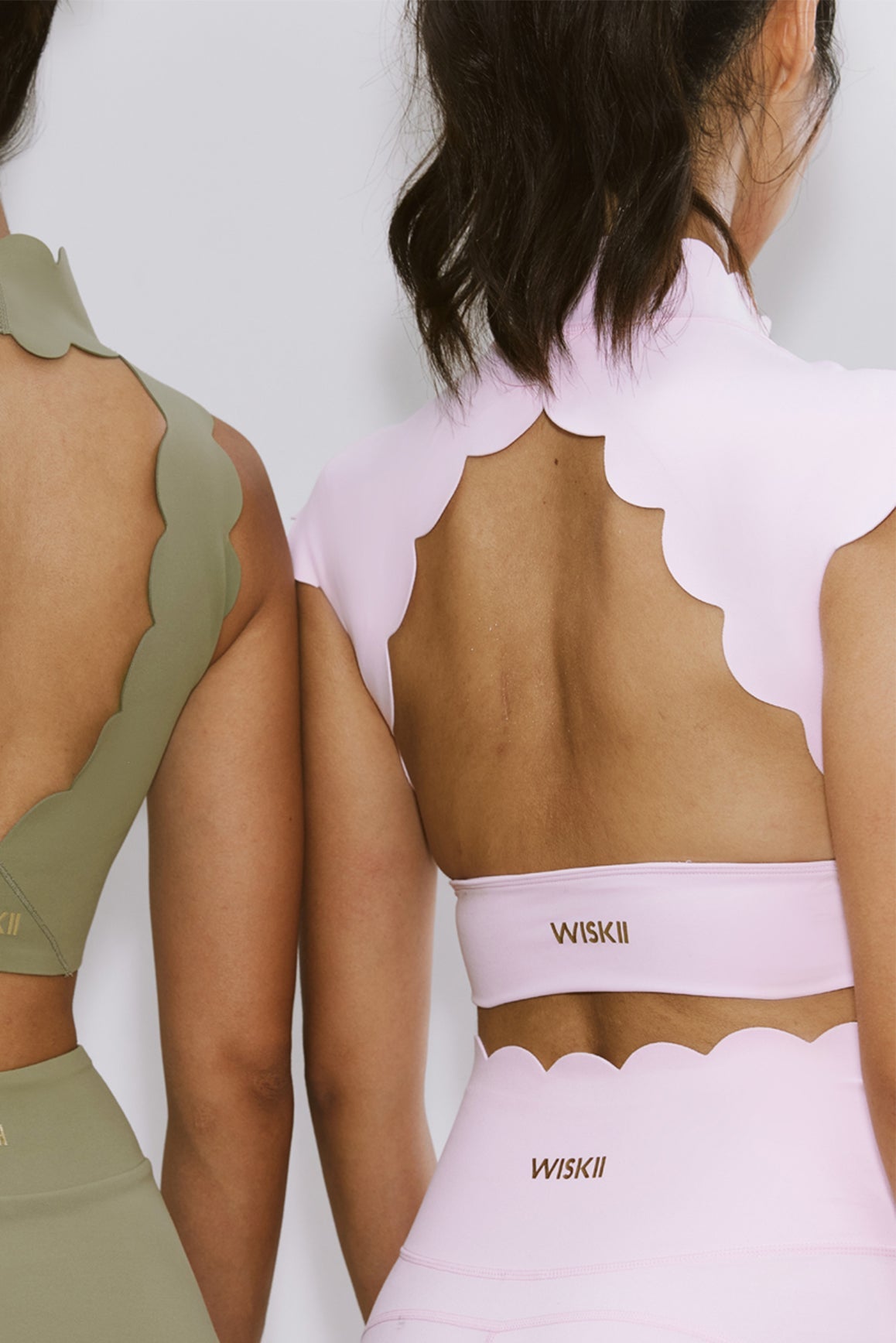 Sophie | Wellen-Ausschnitt Mock Neck BH