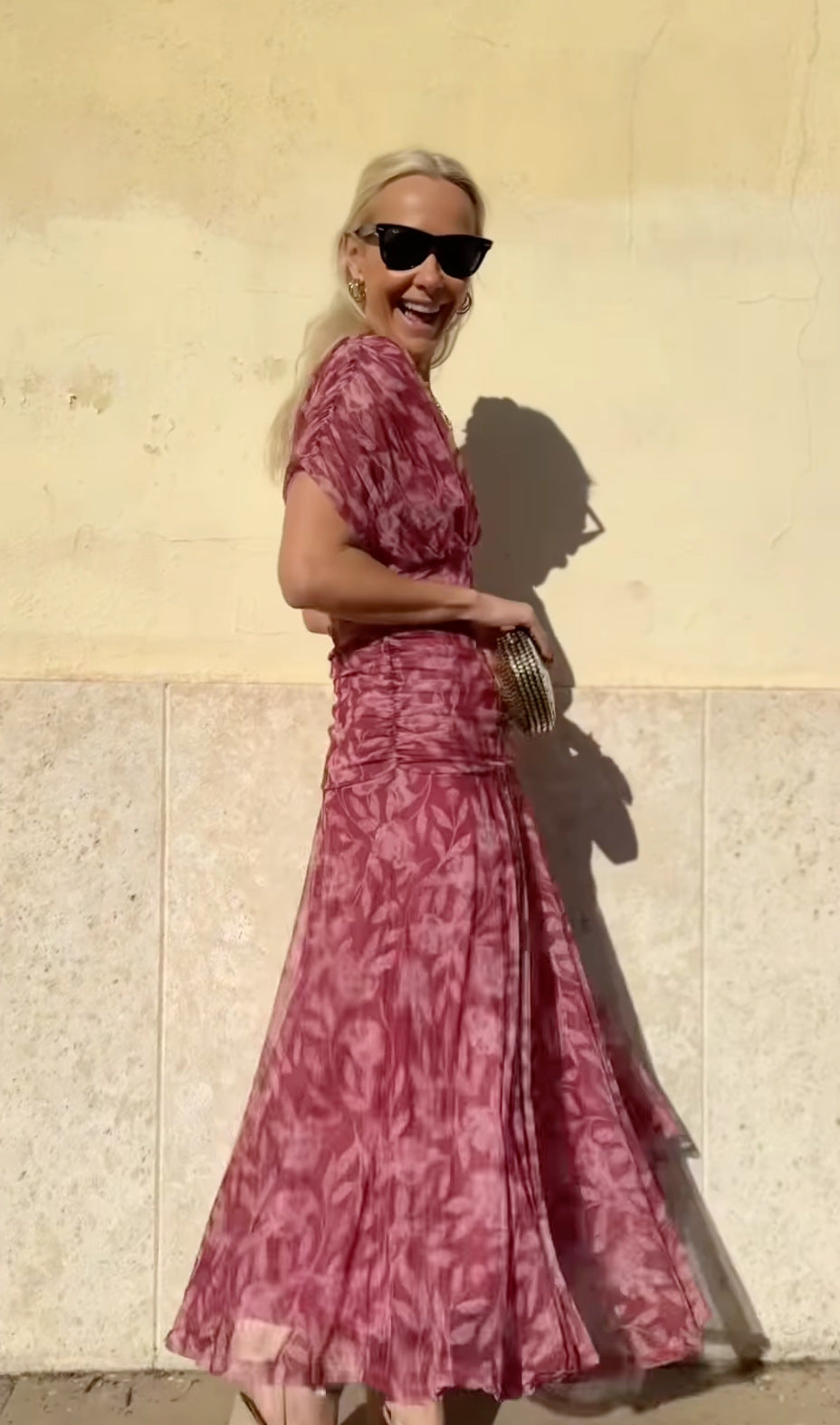 Kori | Bedrucktes Kleid mit schulterfreiem V-Ausschnitt für Damen