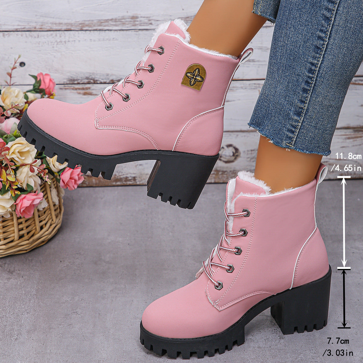 Lara | 2025 Neuheit für diesen Herbst: Stiefeletten mit dicken Absätzen und Keilabsätzen – Retro-Modell mit Schnürsenkeln