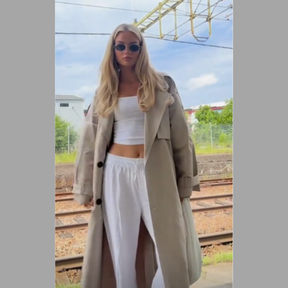 Nova | Trenchcoat mit Karo-Futter und Taillengürtel für den perfekten Winterlook