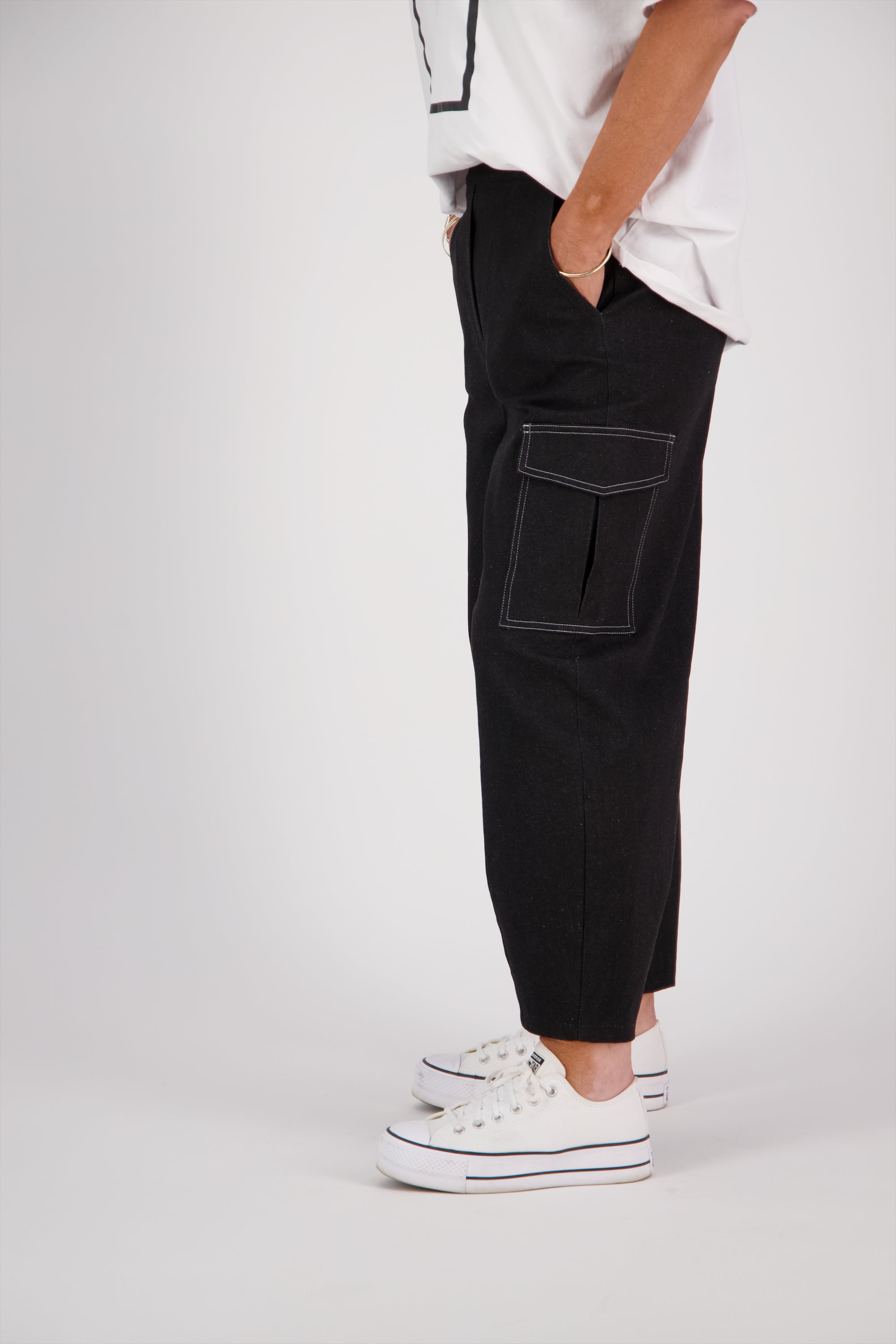 Nevada | Cropped Cargo-Denimhose mit Stretch