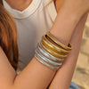 Serpentina – Breites Schlangenarmband mit 18K-Goldbeschichtung