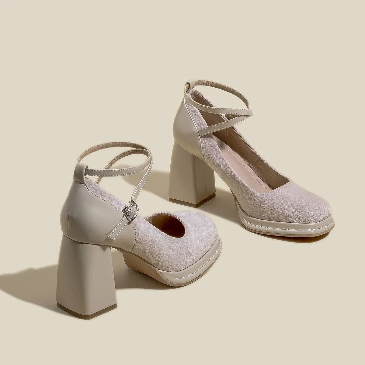 Lunala | Elegante Wildlederpumps mit Blockabsatz