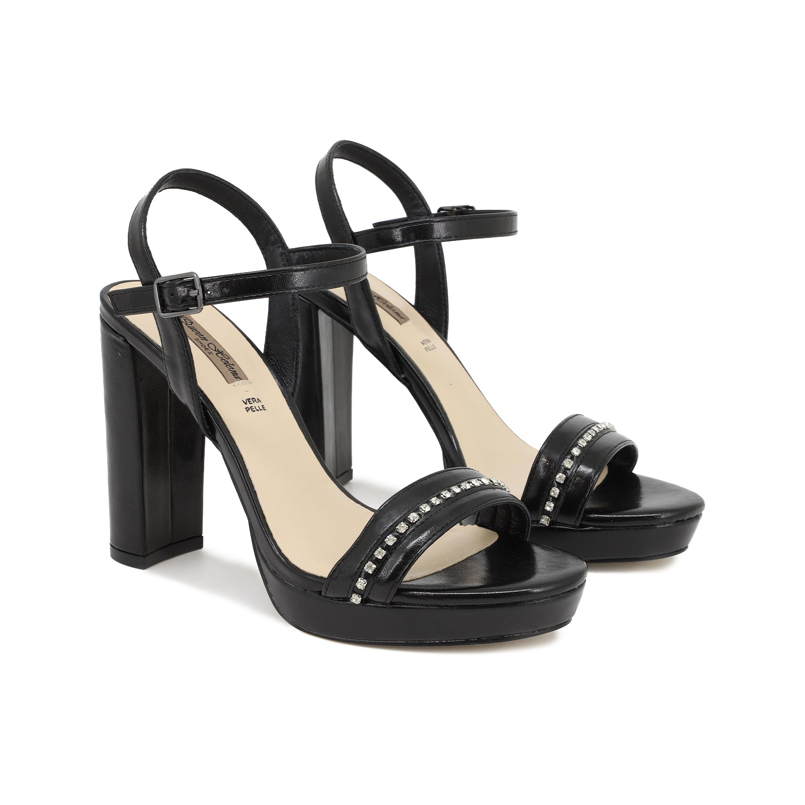 Link | Elegante Sandalen Damen - Perfektes Winteroutfit für Frauen