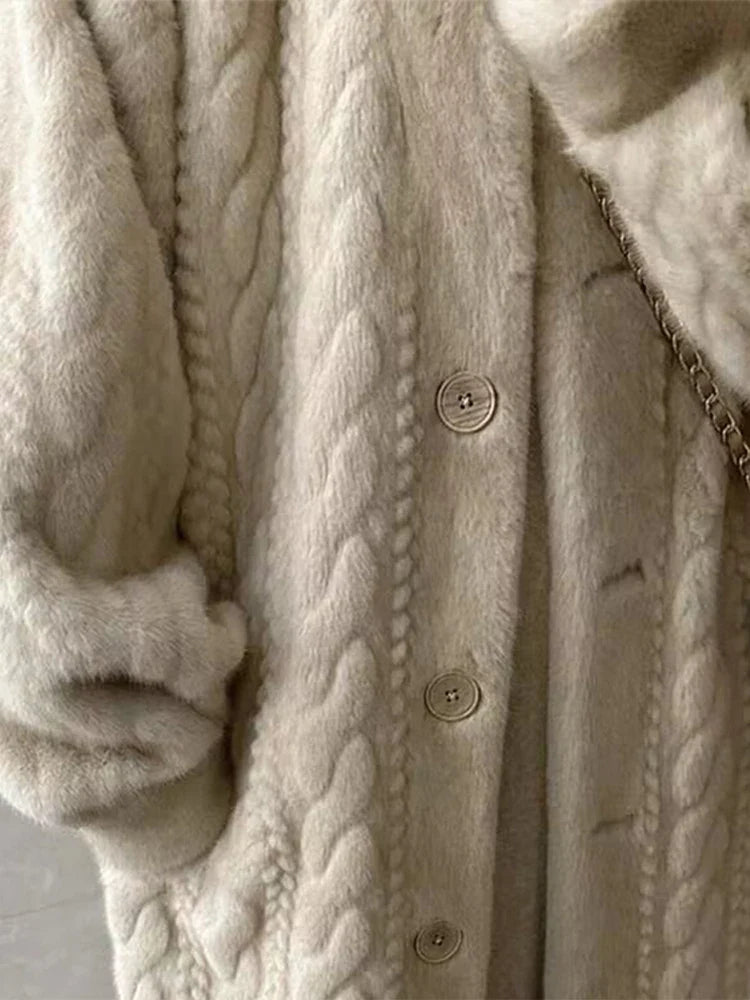 EVA | Luxuriöser Eco-Faux-Fellmantel