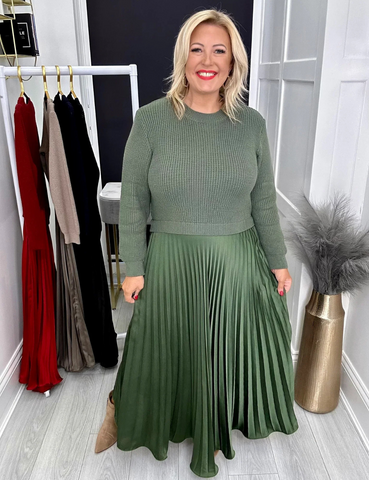 Sophia | Elegantes Kleid mit Plisseerock