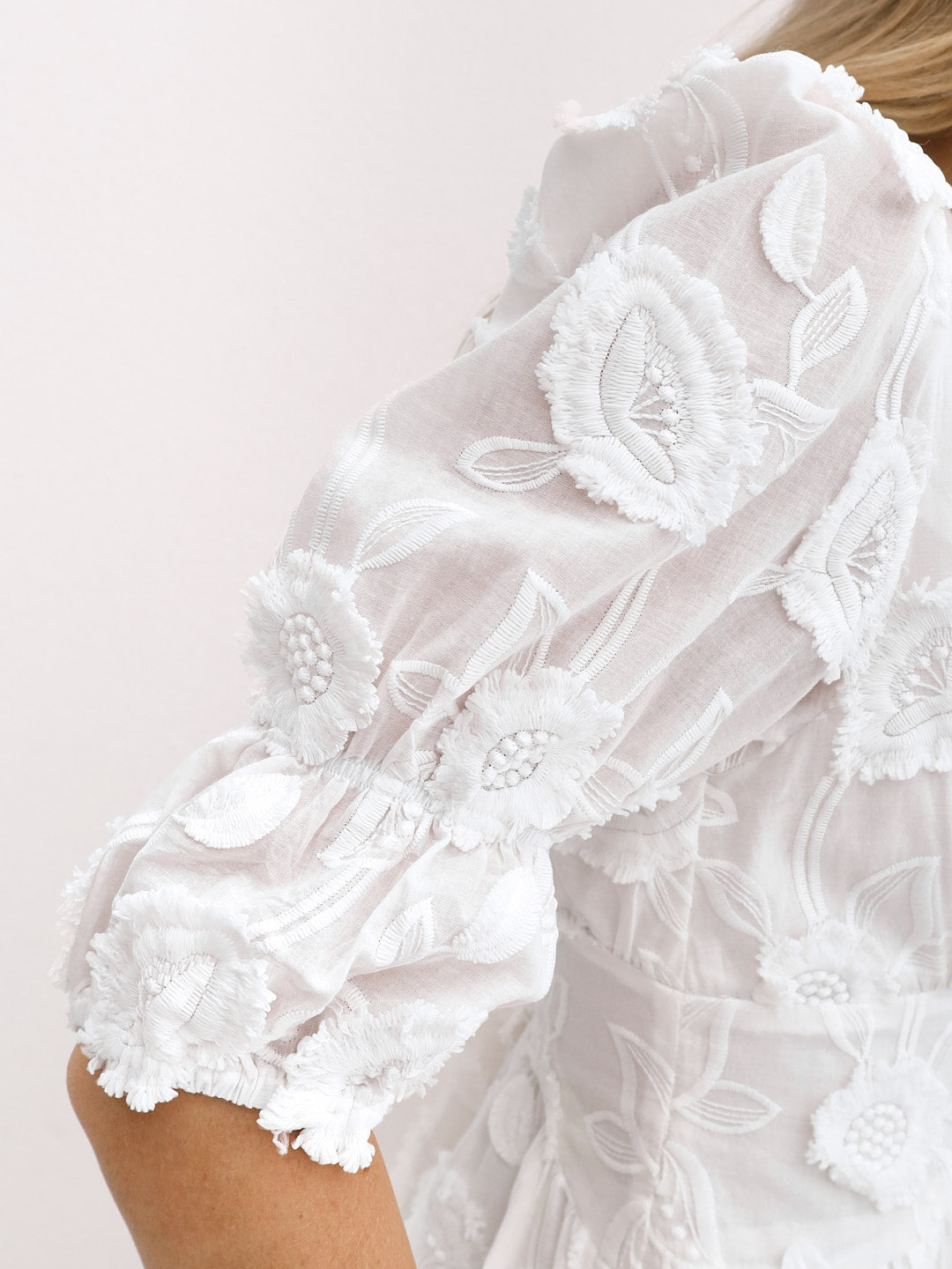 Isabella | Elegantes Baumwollkleid mit Stickerei