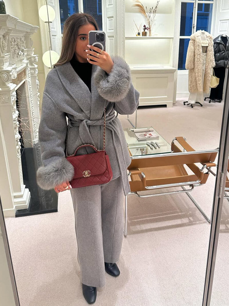 Grace | Eleganter Kunstpelzmantel für Herbst & Winter