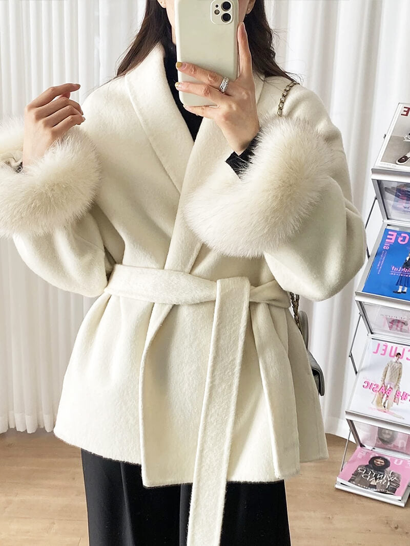 Grace | Eleganter Kunstpelzmantel für Herbst & Winter
