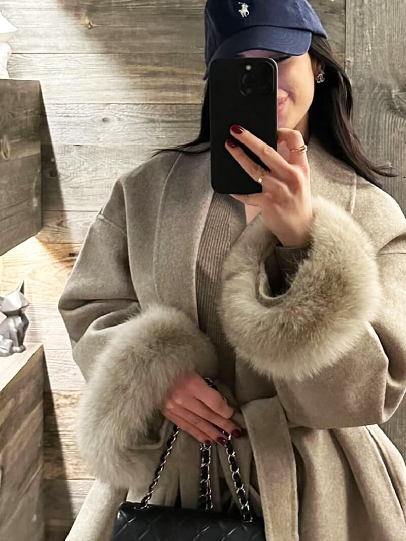 Grace | Eleganter Kunstpelzmantel für Herbst & Winter