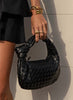 Gewebte Mini-Tasche: Eleganz für jeden Tag