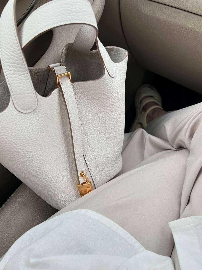 Pia Bucket Bag