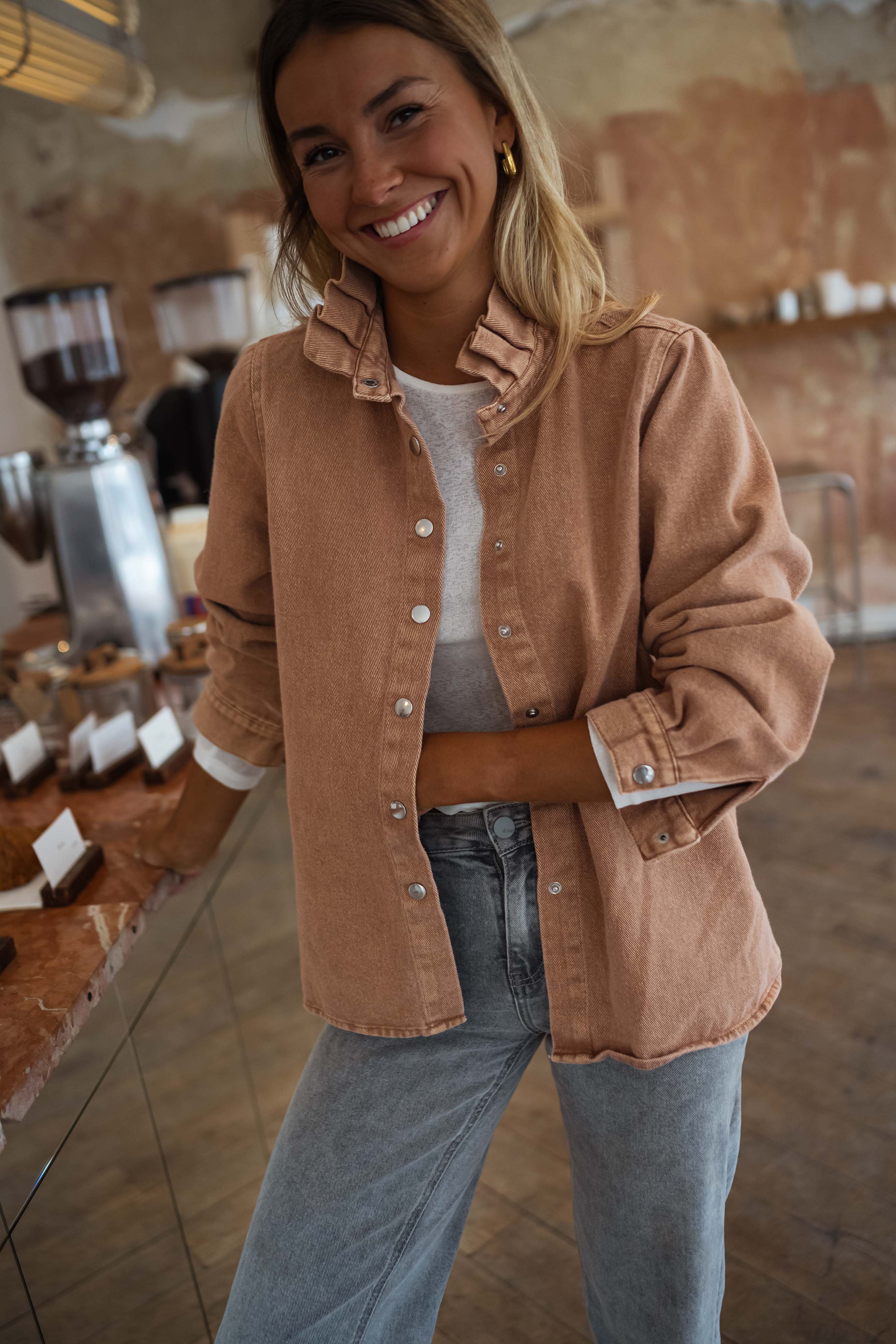 Layne | Stylische Damen Jacke - Outfit Inspirationen Winter & Fashion Trends
