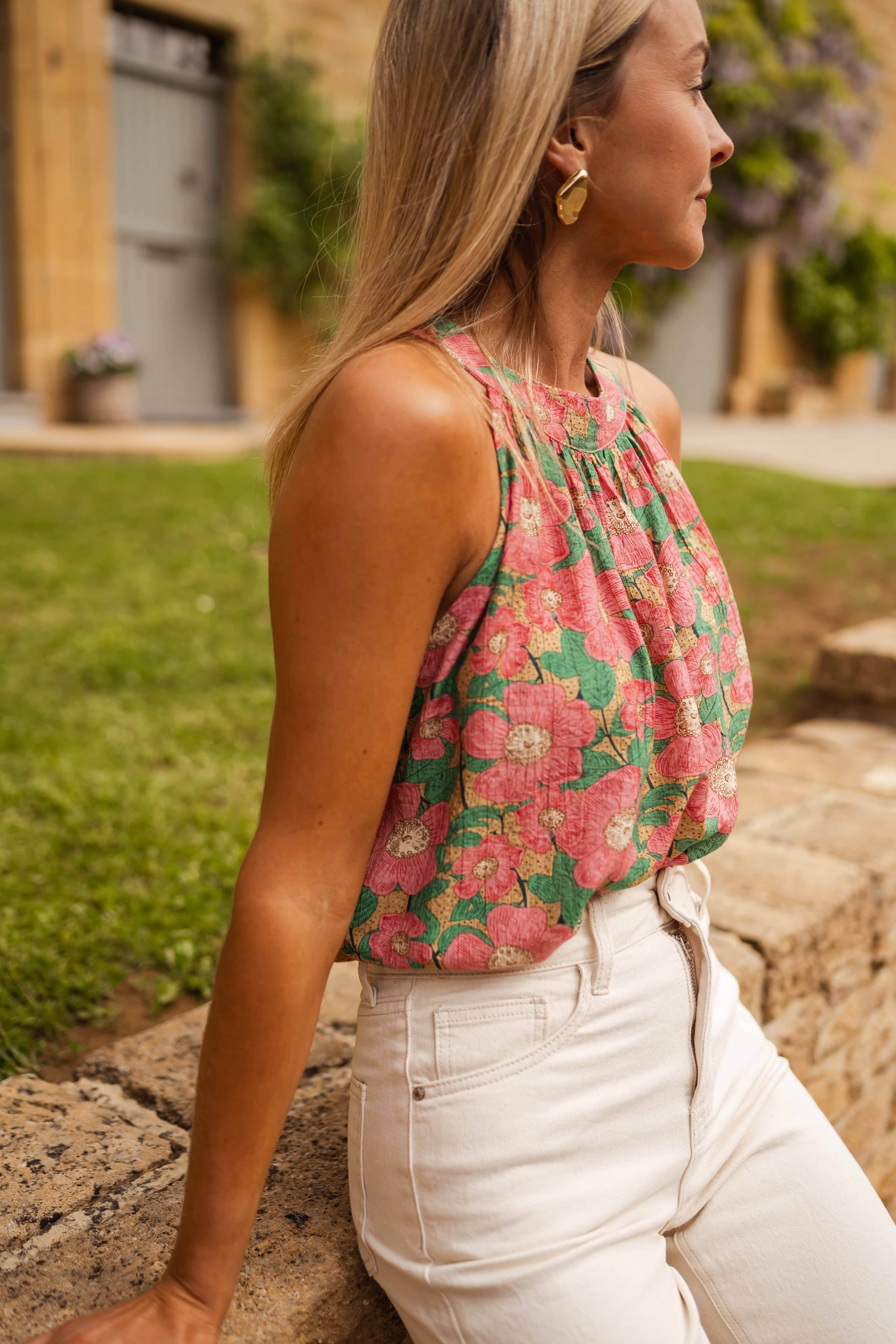 Juno | Top Yuna - mit rosa Blumen