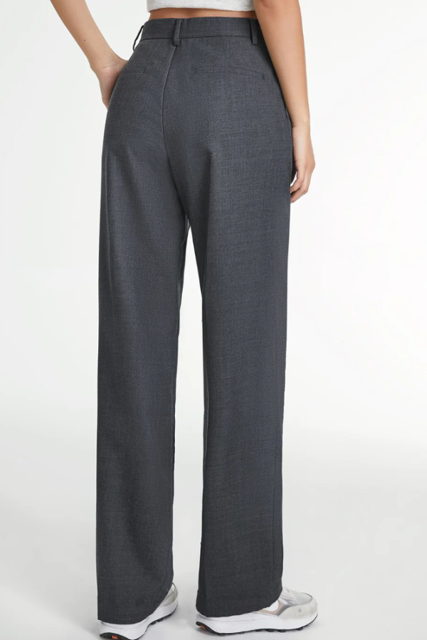 Aeryn | Wide trouser legs