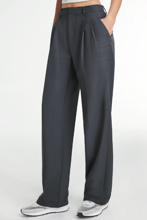 Aeryn | Wide trouser legs