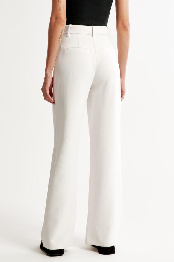 Aeryn | Wide trouser legs