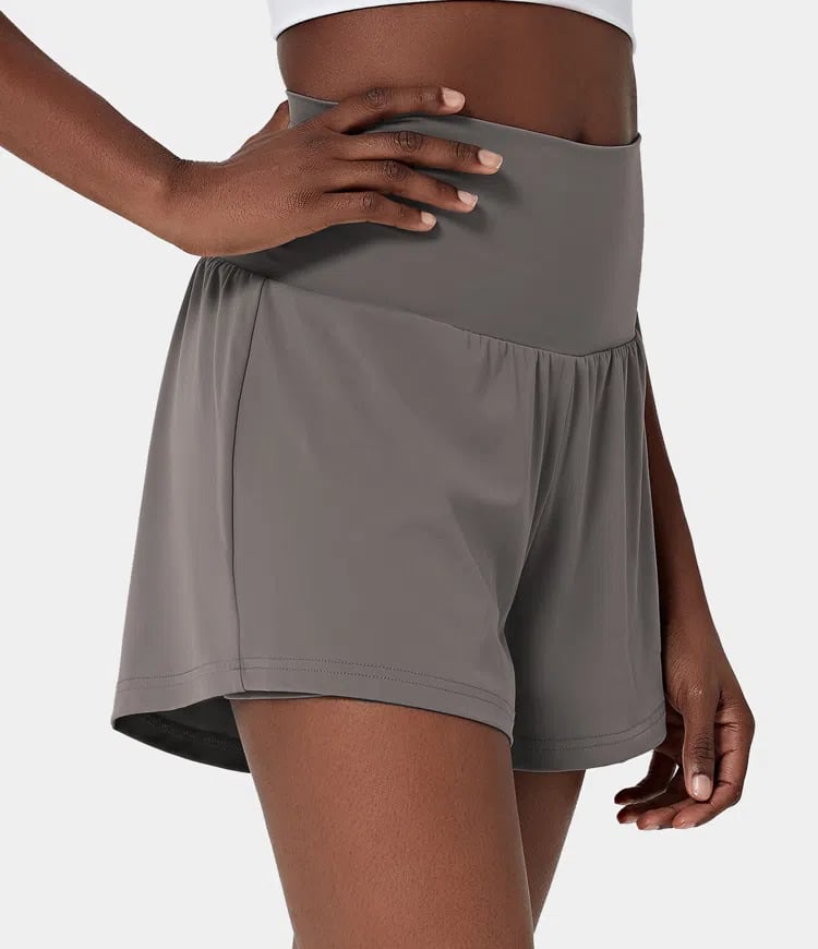 Laurel |  2-in-1-Yogashorts mit hoher Taille und Seitentaschen