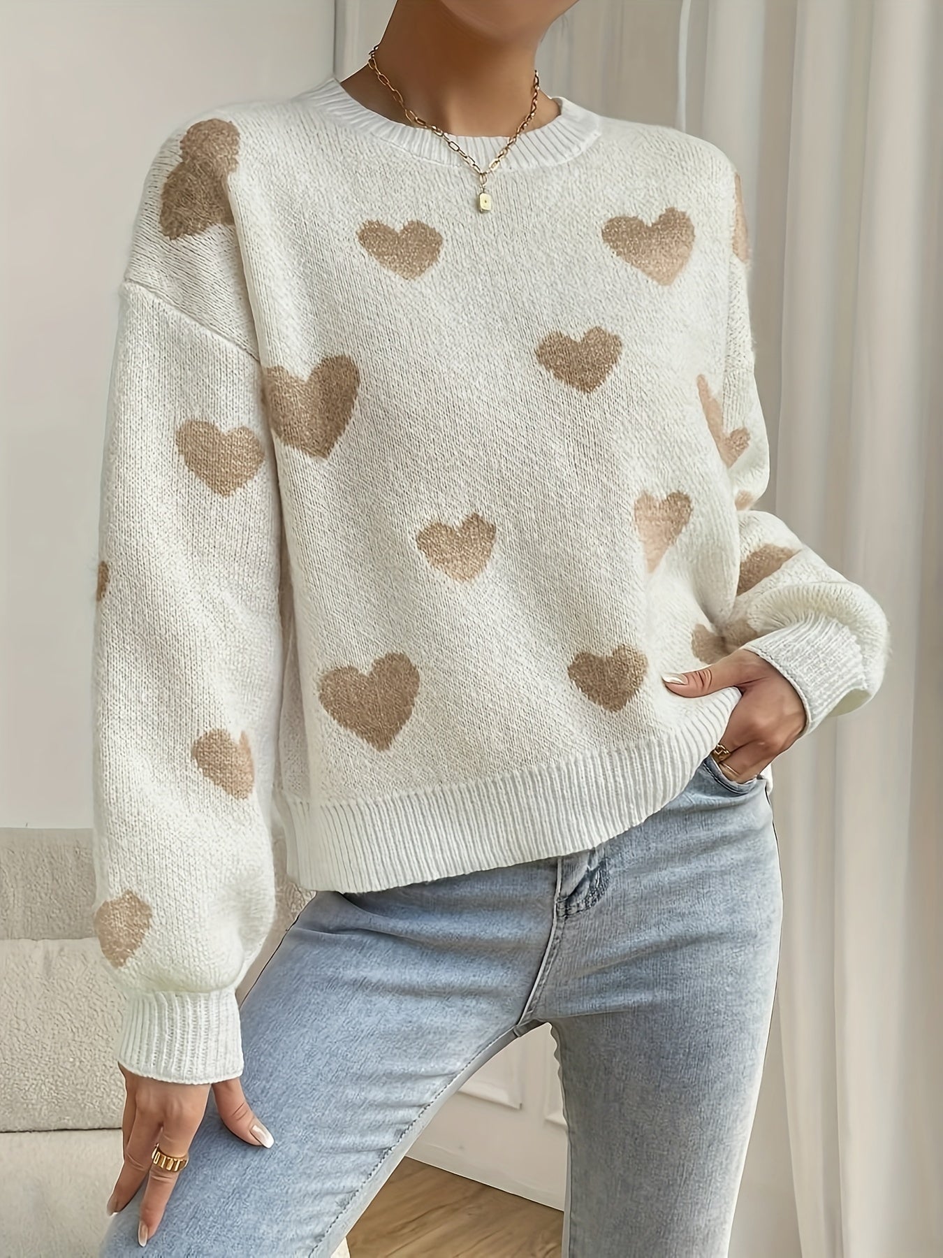 Pullover in Herzform