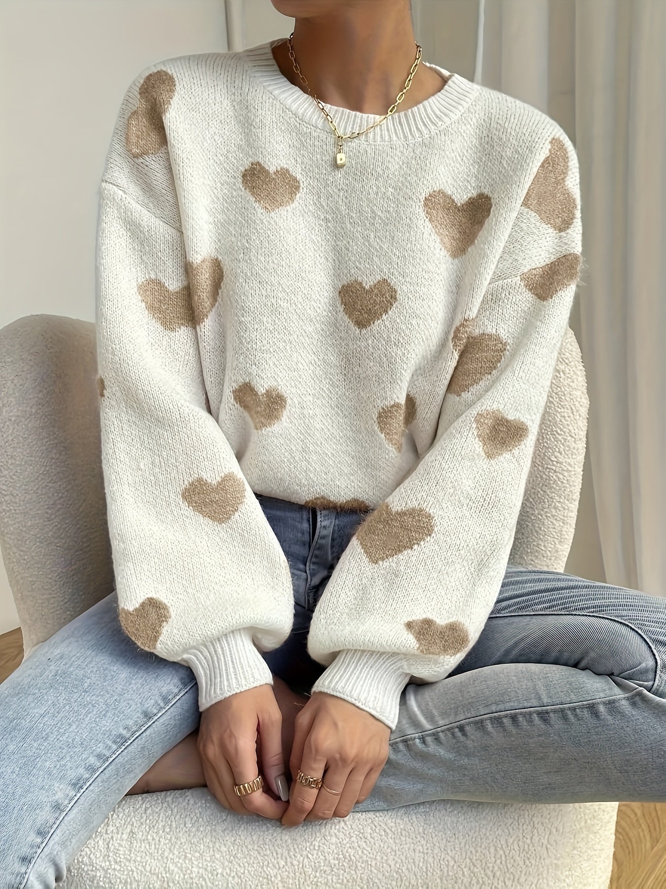 Pullover in Herzform