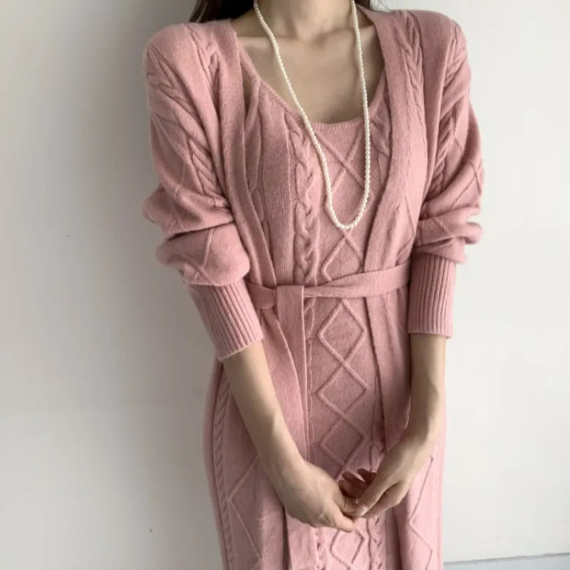 Clarity™ | Winter-Strickkleid und Weste-Set
