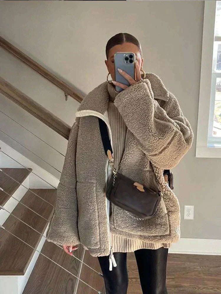 Crispin | Übergroße Teddyjacke