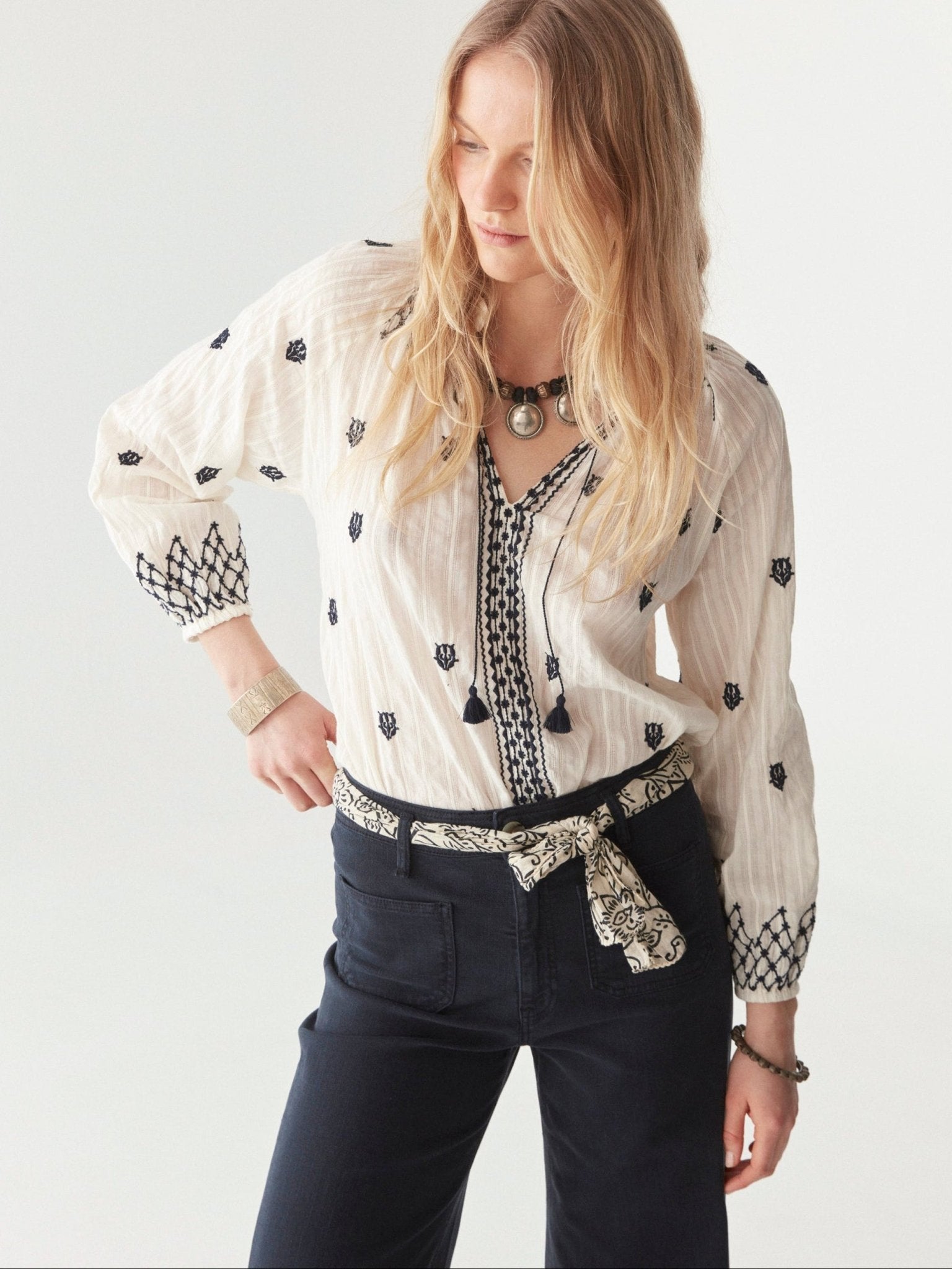 Mohamed | Edna Schlauch - Marineblau